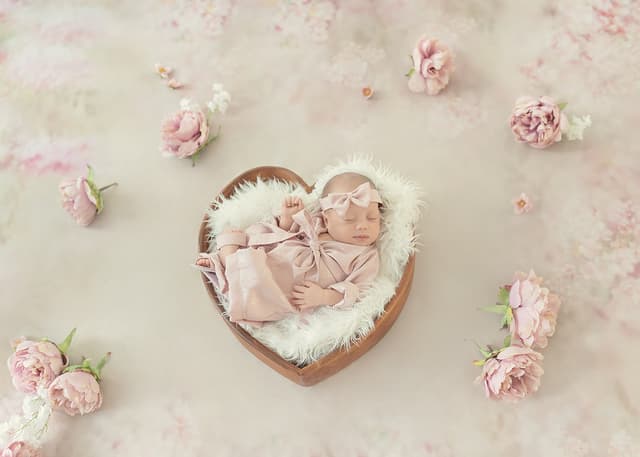 Newborn Photo Retouching Portfolio, photo 5