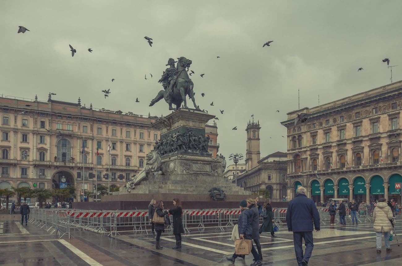 Travel Retouch Project Pulse of the Duomo. A day in Milan. Pic 01