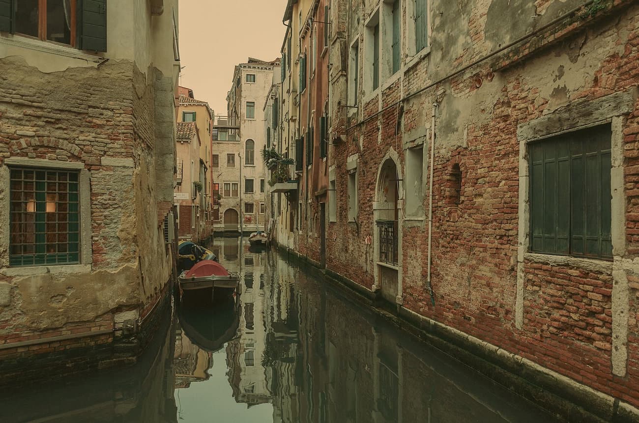 One cloudy day in Venice - 20