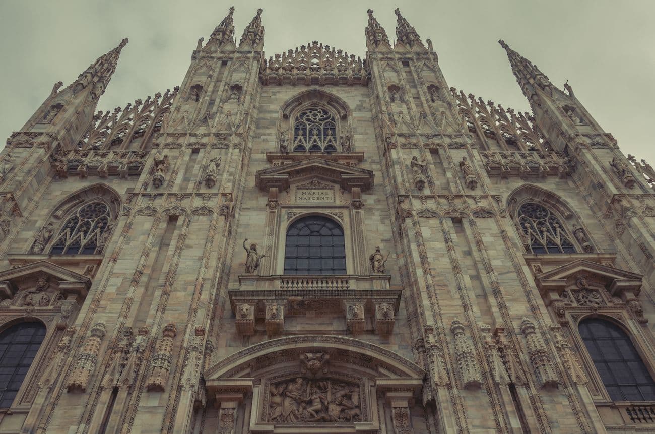 Travel Retouch Project Pulse of the Duomo. A day in Milan. Pic 04