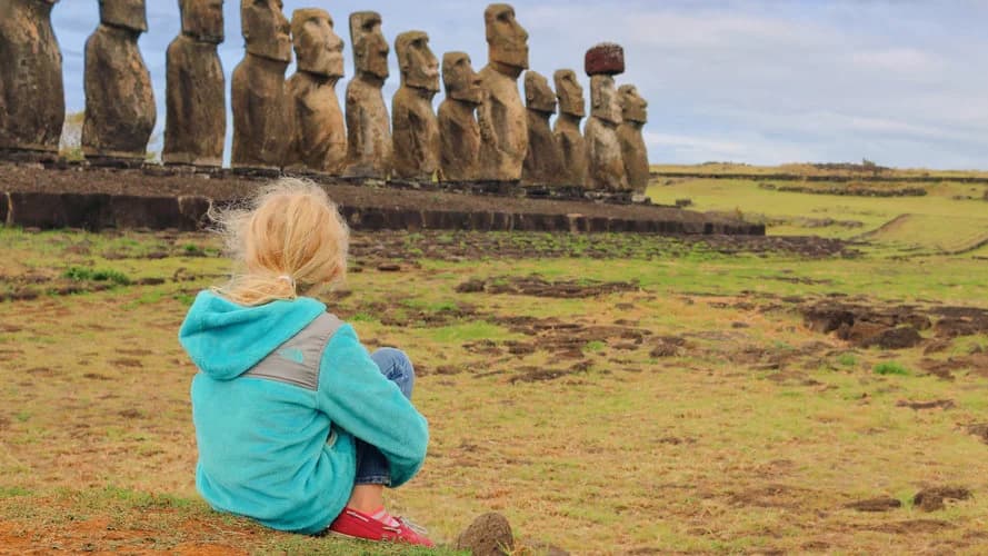 Outsourcing Family and Newborn Photo Retouching: When It Makes Sense