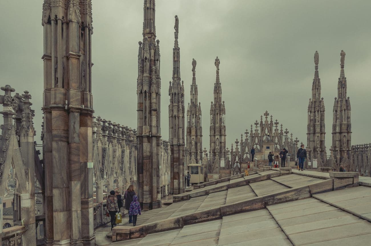 Travel Retouch Project Pulse of the Duomo. A day in Milan. Pic 12