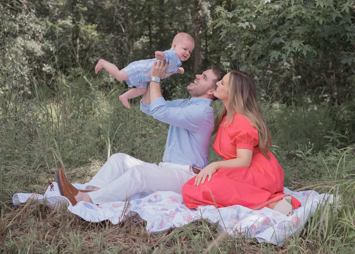 Ola Noland - Family & Children Retoucher - Hero Image